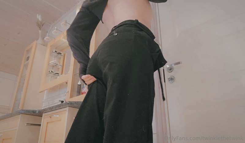 Bussy B)  17