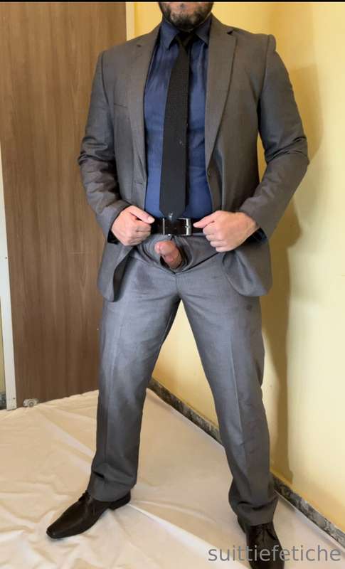 Quem curte barra de calça social e meia? 6