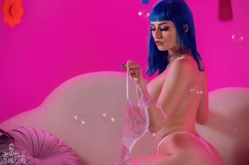 One of my magical dimensions 💙 also I love bubbles hehe >> p.. 1