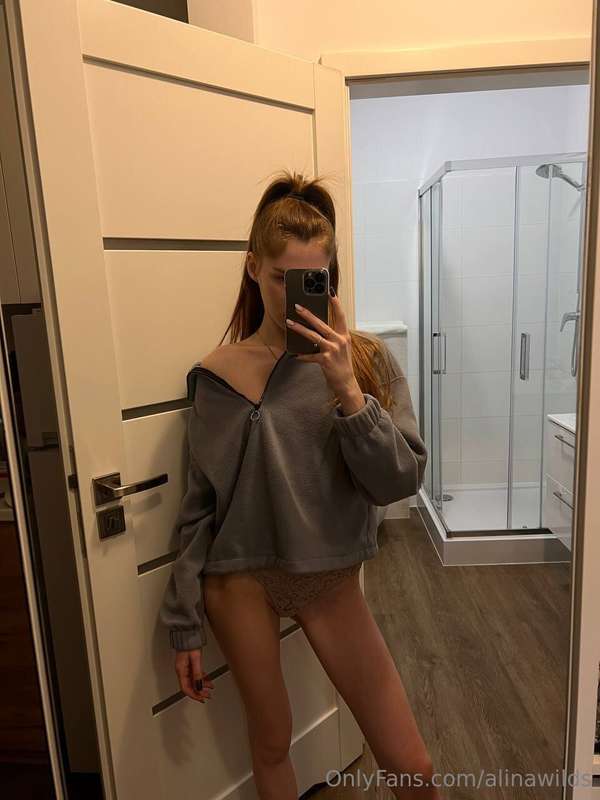 Boring day at home. Can you recommend any movies? 🙈👀
