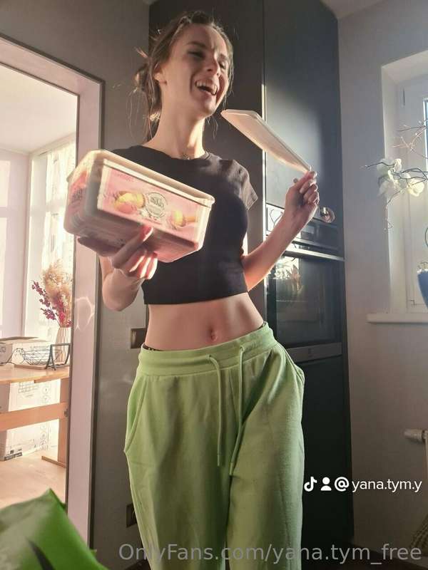 do you want ice cream?