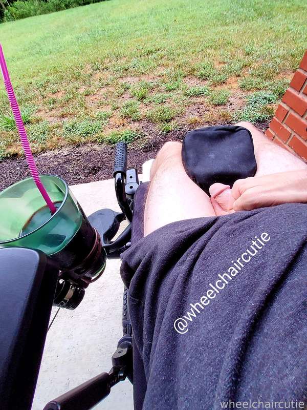 Wheelchaircutie - Fansly - 22 Sep, 2021 1