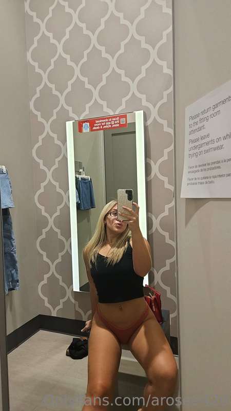 😘