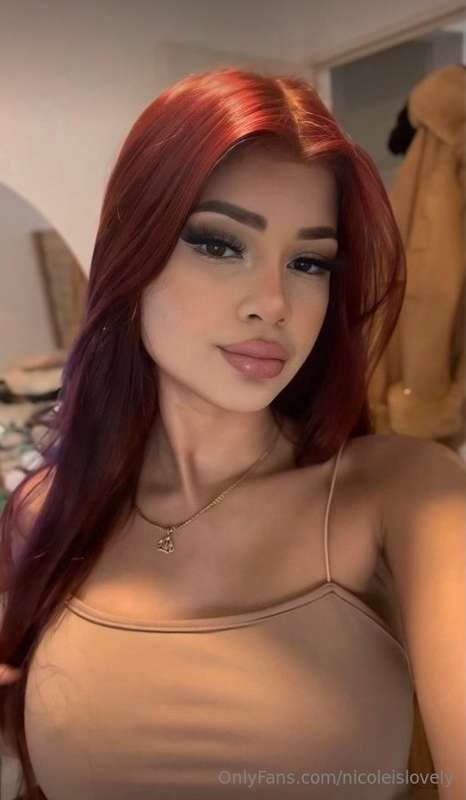 a beautiful redhead is everything you need in this life😋 do ..