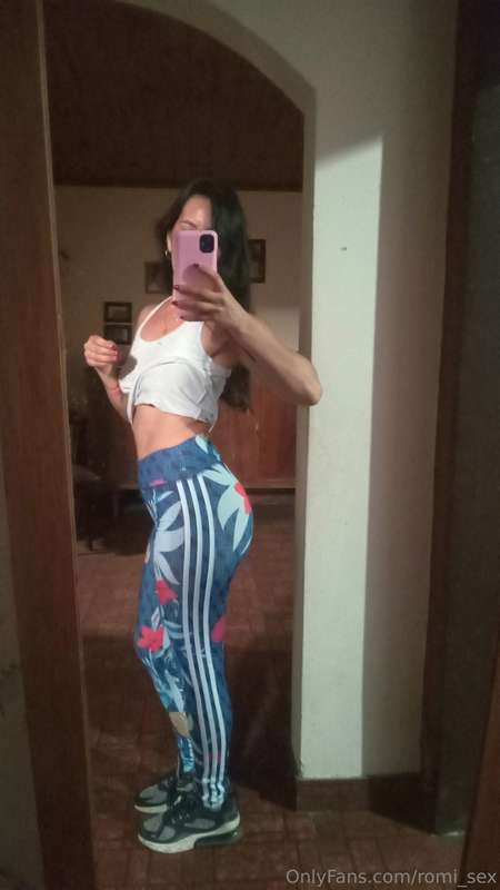 Would you like to see my butt in action? How much weight do ..