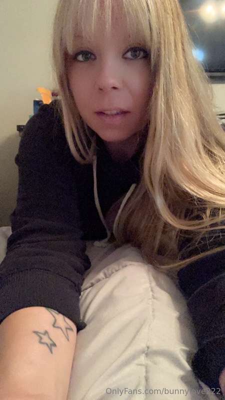 Bunnylove222 - Onlyfans - 09 Dec, 2024