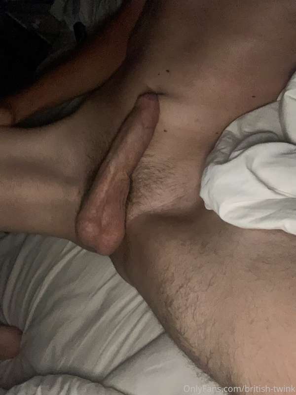 Nothing like sleeping nude and playing with yourself all nig.. 1