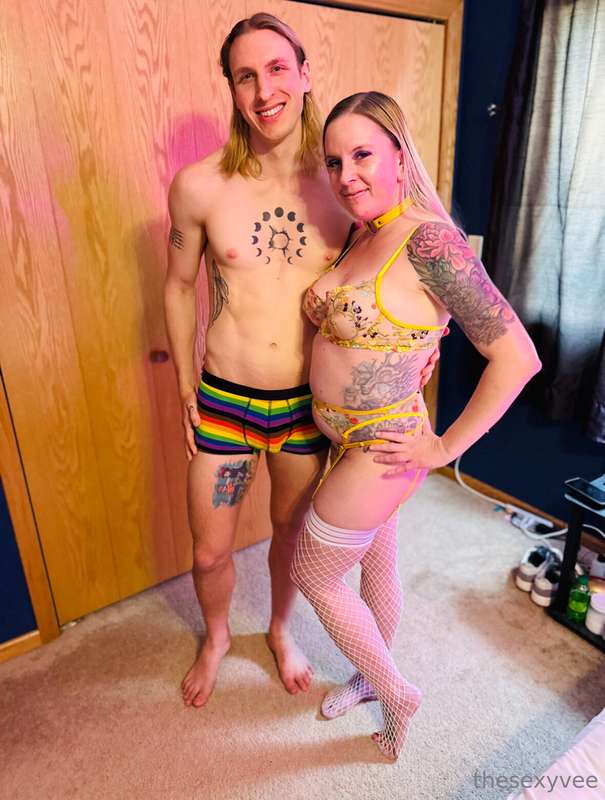 Had such a fun and sexy Saturday night! My man found me a ne..