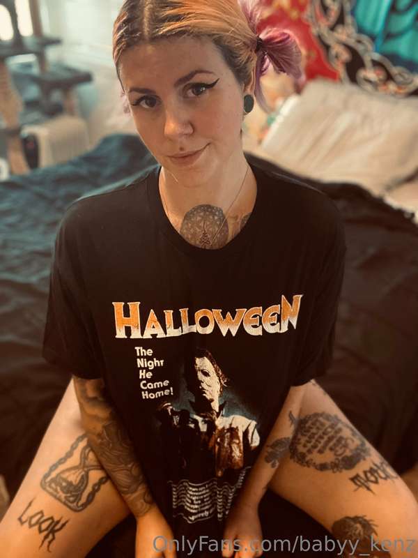 Horror movies and chill? I’ve been a very very good girl 👉🏼👈..