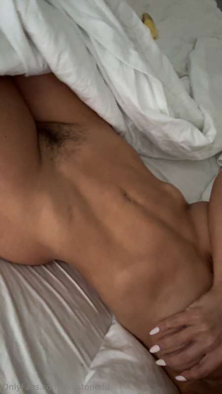 Perfect place for your cum in the morning 🥵