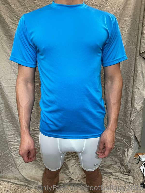The horny private and his VPL and beefy ass! Set 1