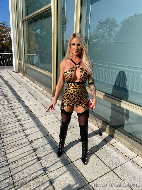 Outfit of the day, enjoy the clip and pics 🐆