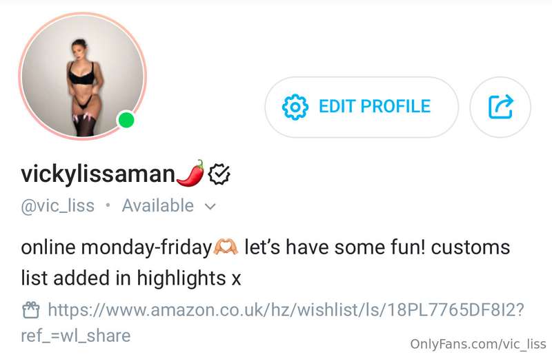 I have finally made a wishlist💕 link in my bio, treat me to ..