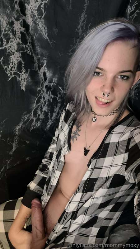 Hard dick selfie drop. Felt cute and sexy in this onsie yest.. 6