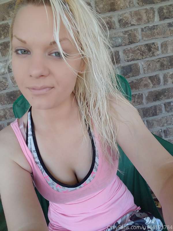 Been working a lot here lately sorry I ain't been on here mu..