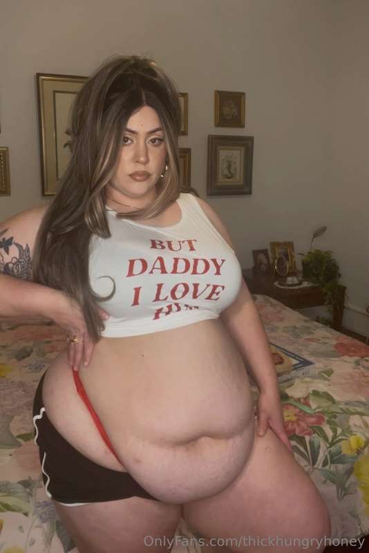But daddy, I love how fat they’re making me 🥵🐽POV: My family.. 14