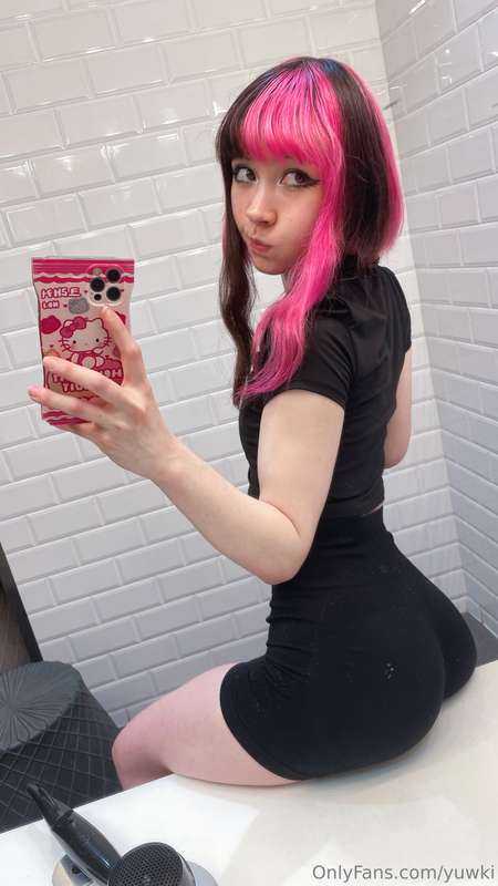 long time no gym selfie dump! lmk if u still want me to post.. 33