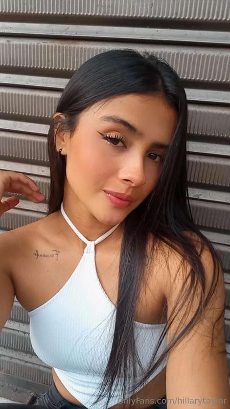 Hillarytaylor - Onlyfans - 09 Mar, 2024