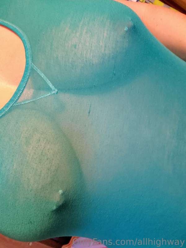 Waiting to be fucked by one of my favorites, sending teases .. 1