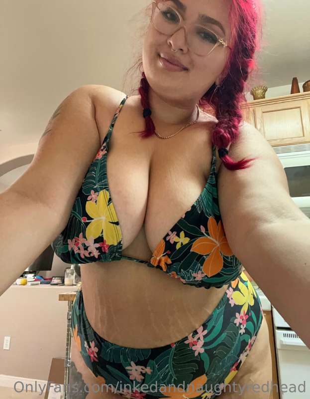 Finally warm enough to tan today 🥰💕