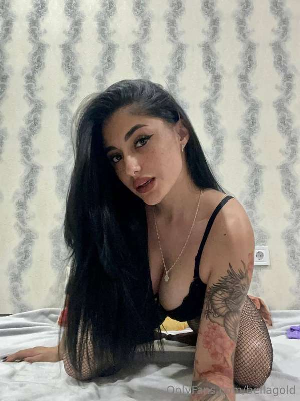 Perfect weather for fucking me right now, isn't it?🥰💕