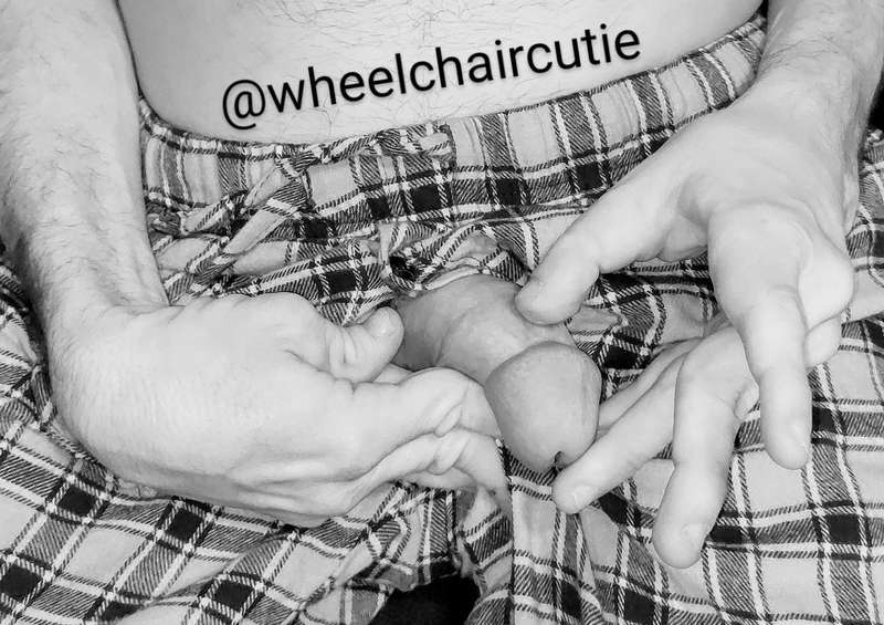 Wheelchaircutie - Fansly - 07 Apr, 2022 3