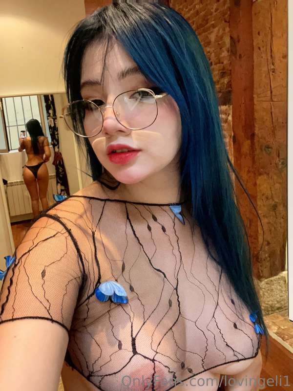 Hi guys, have you missed me?  I’ve been in Madrid for my 6-m.. 10