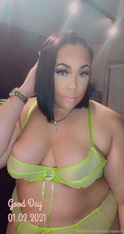 Victoriawells - Onlyfans - 02 Mar, 2021