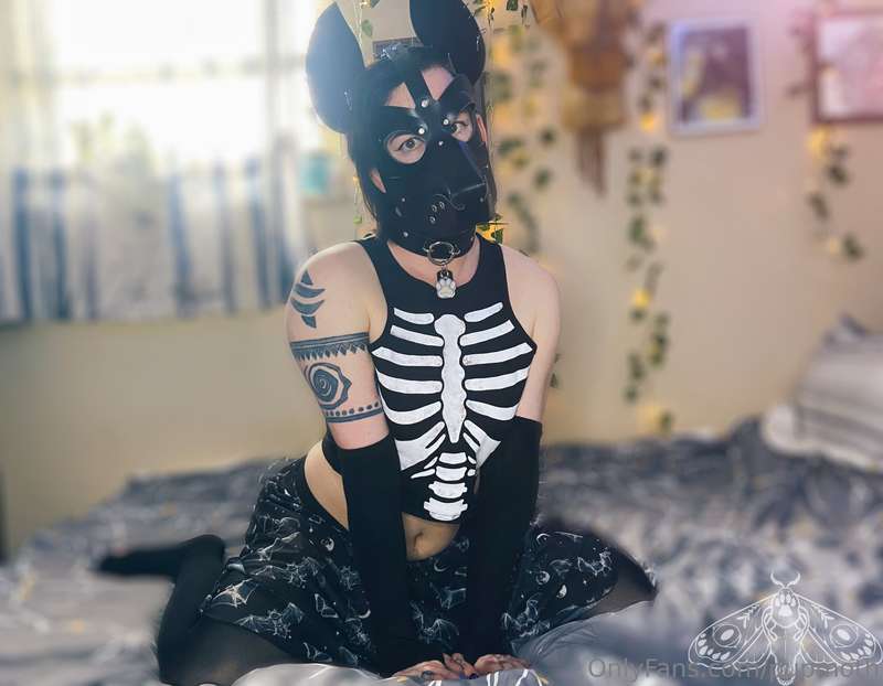 play with me? 👉👈