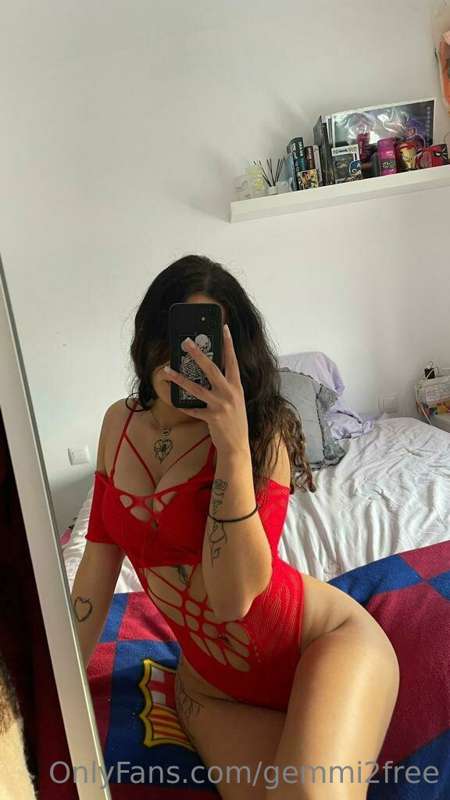 What do you think of this outfit? 🤗😎