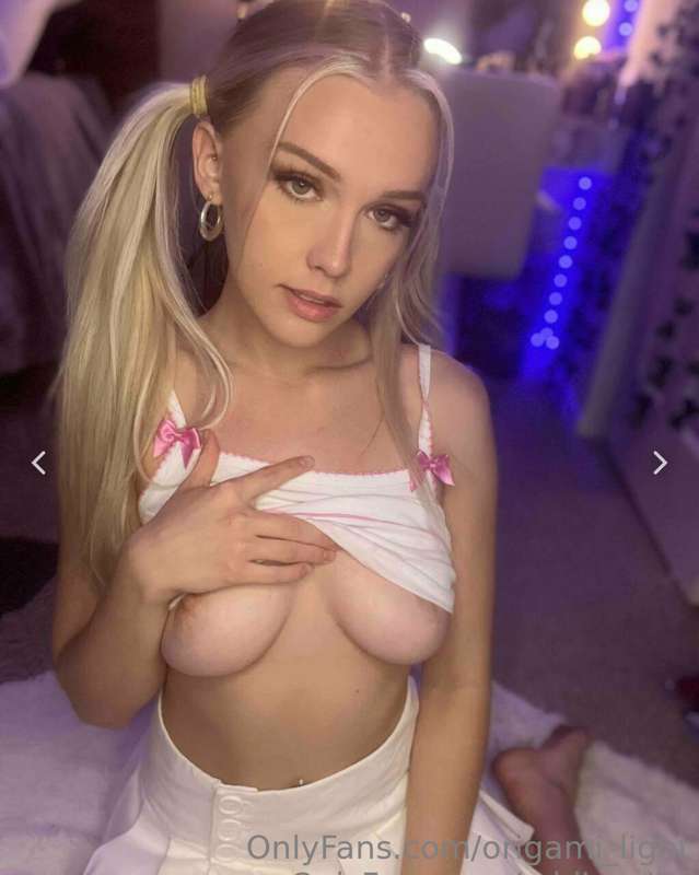 @barbiejohnson is going VIRAL ON TWITTER for finally startin..