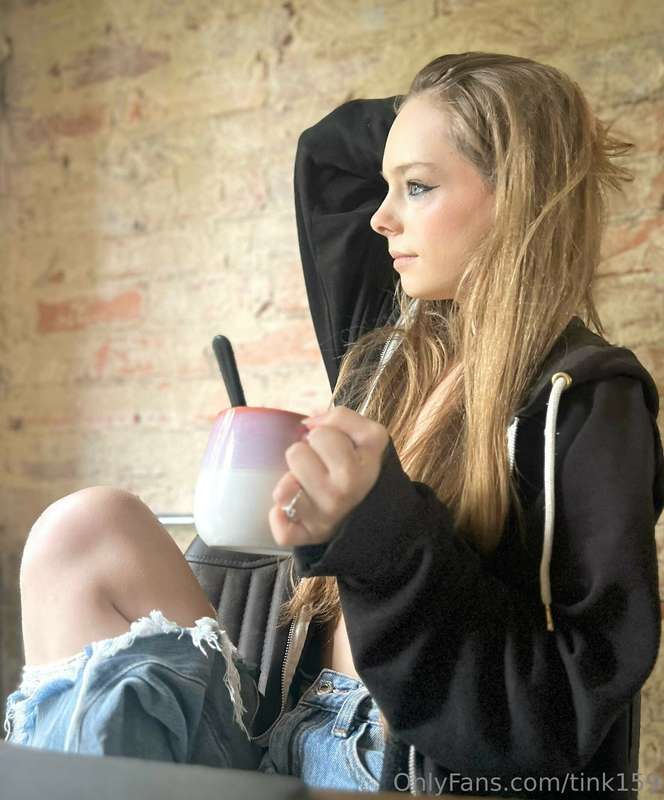 Hmmm, nice cuppa in the morning, Opps 😜☕