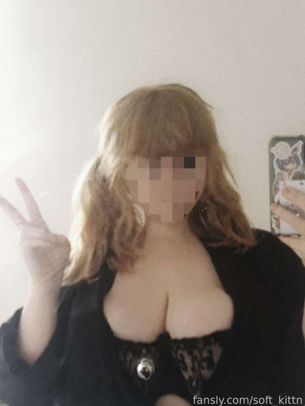 Soft_Kittn - Fansly - 24 Aug, 2022
