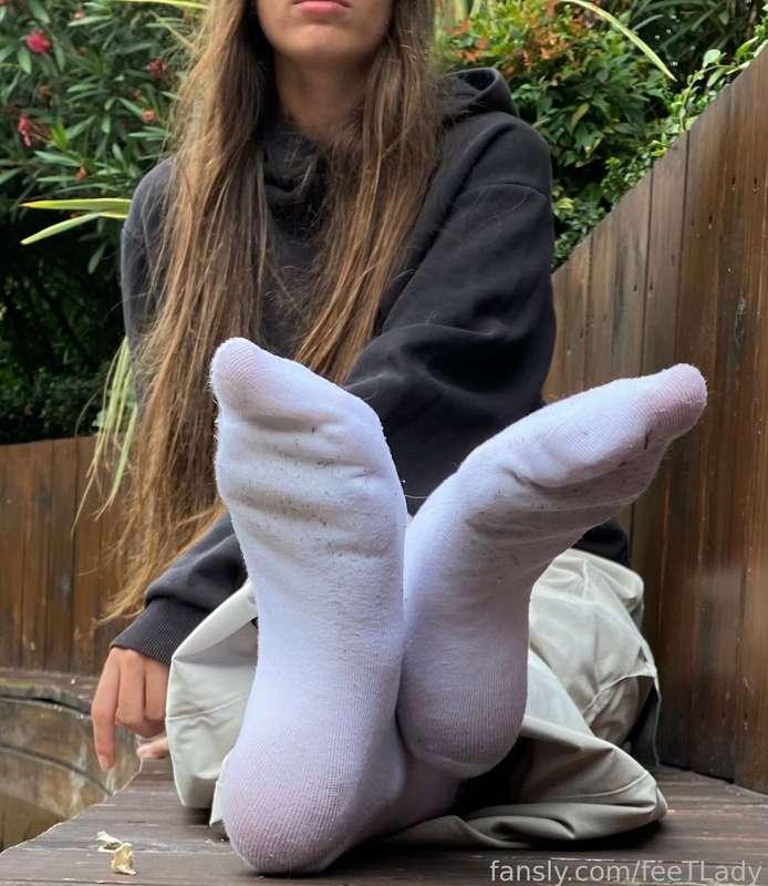 Feetlady - Fansly - 28 Oct, 2023 2