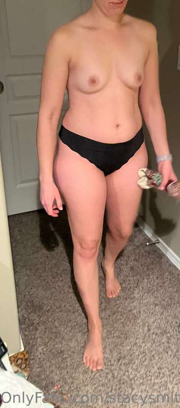 Stacysmith41 - Onlyfans - 08 Dec, 2022