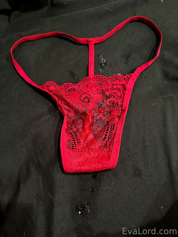 Officially selling my used panties 🙈 message me to purchase .. 2