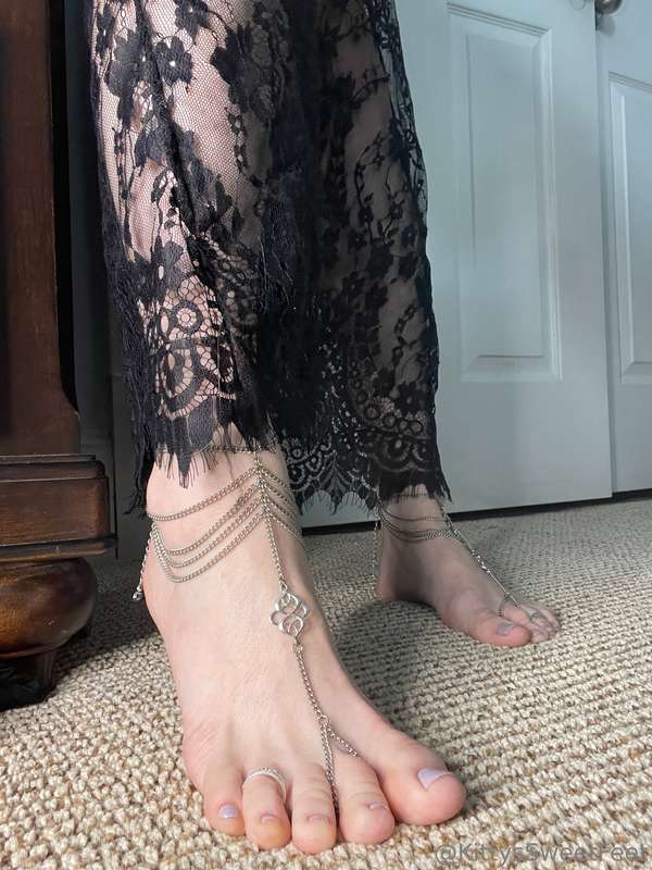 Soft, mature soles—gentle to the touch but powerful enough t.. 7