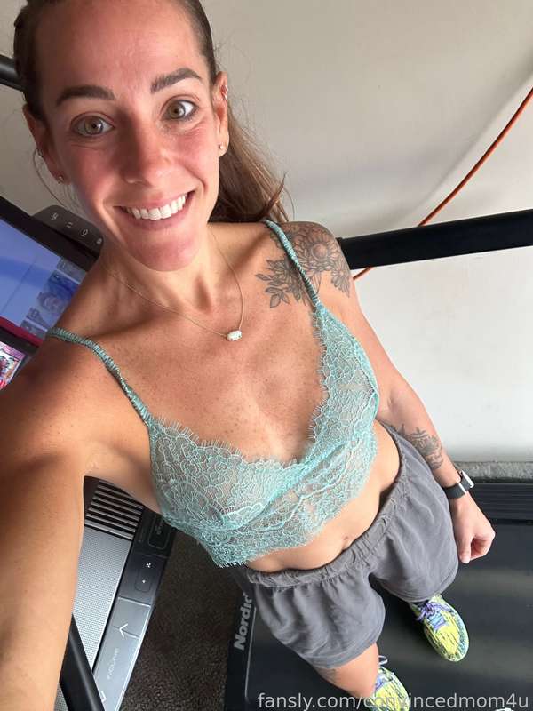 Convincedmom4U - Fansly - 14 Sep, 2024