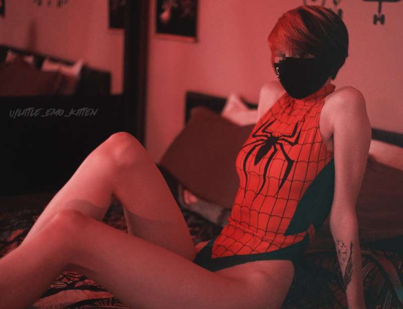 Little_Emo_Kitten - Fansly - 04 Oct, 2021 4