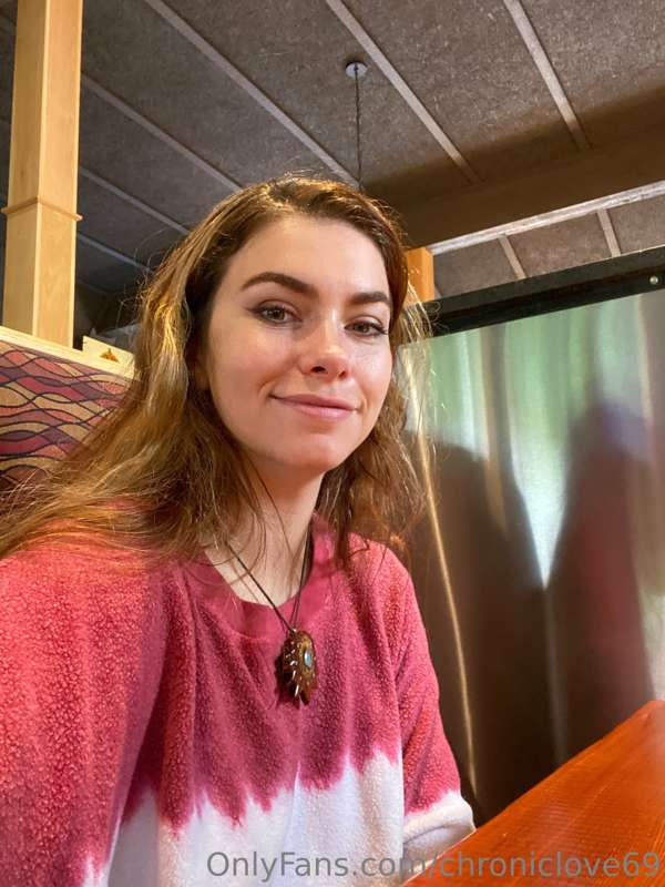 Some selfies from the last morning of the trip! Love being i.. 1