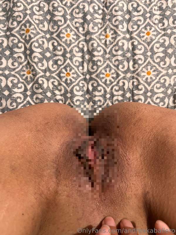 Quieres verme sin pixel? Te espero en mi chat 🔥🔥 1