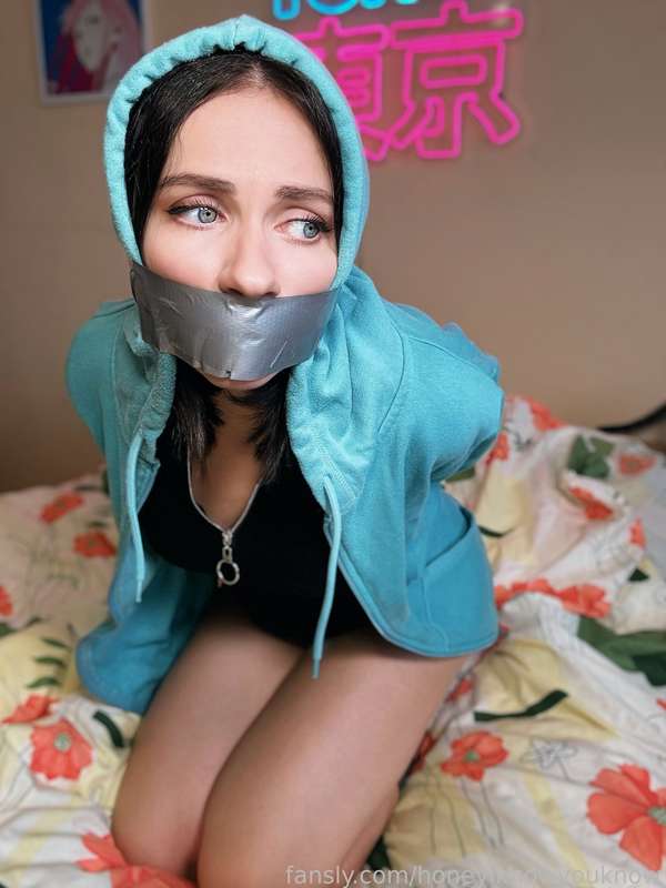 Honeyiknowyouknow - Fansly - 10 Mar, 2024 9