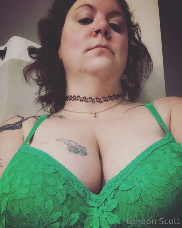 Tell me your biggest kink 💋