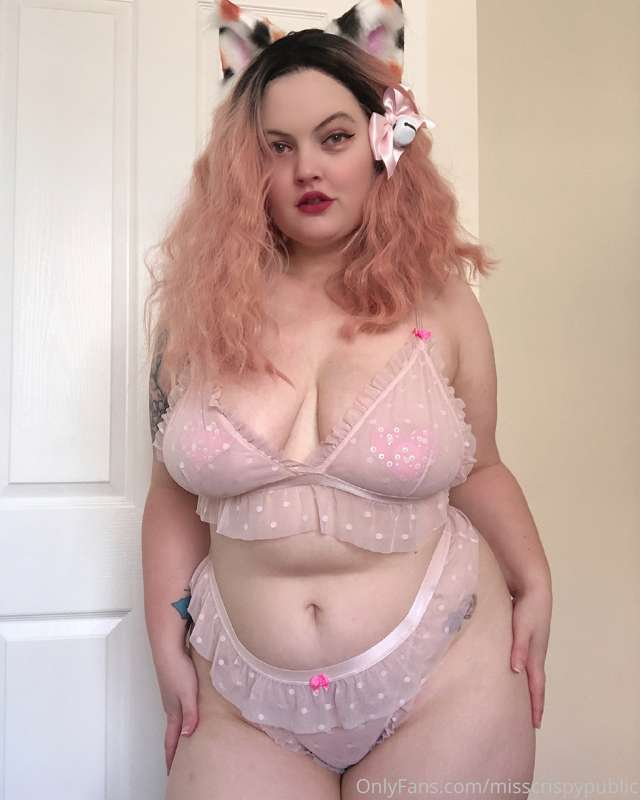 Re-launch sale over on @misscrispynsfw Just $6 to join! 
Aft..