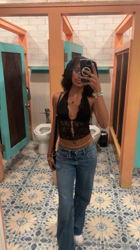 a little ootd for you 😘