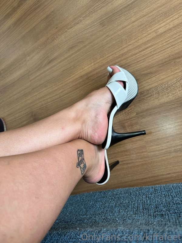 Worship me