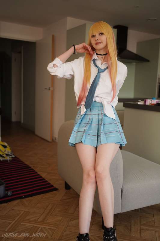 I'm Marin from My Dress Up Darling!  Do you like? 🤍 9