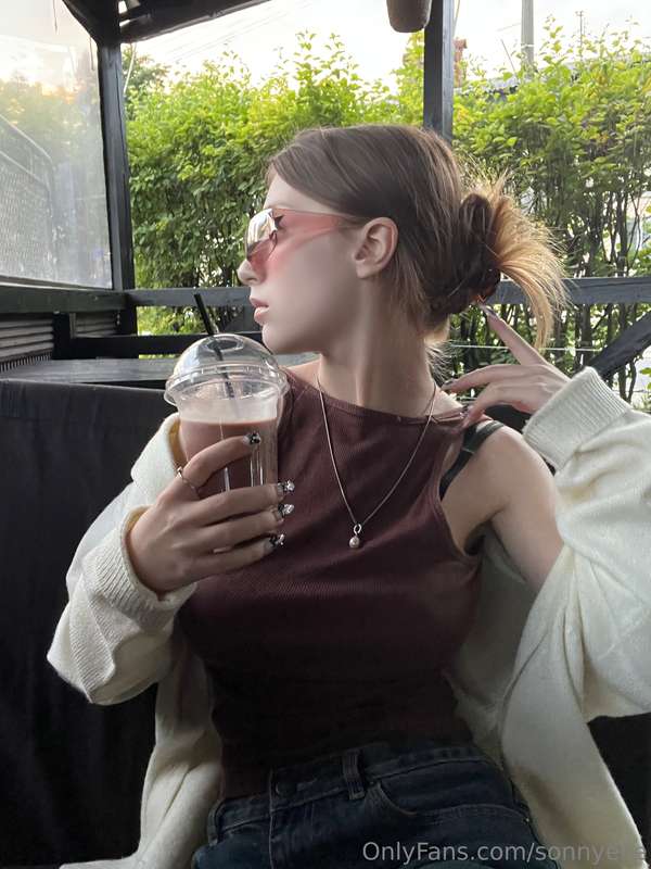 Trying new flavors at a small café 🌹 Each sip brings new emo..