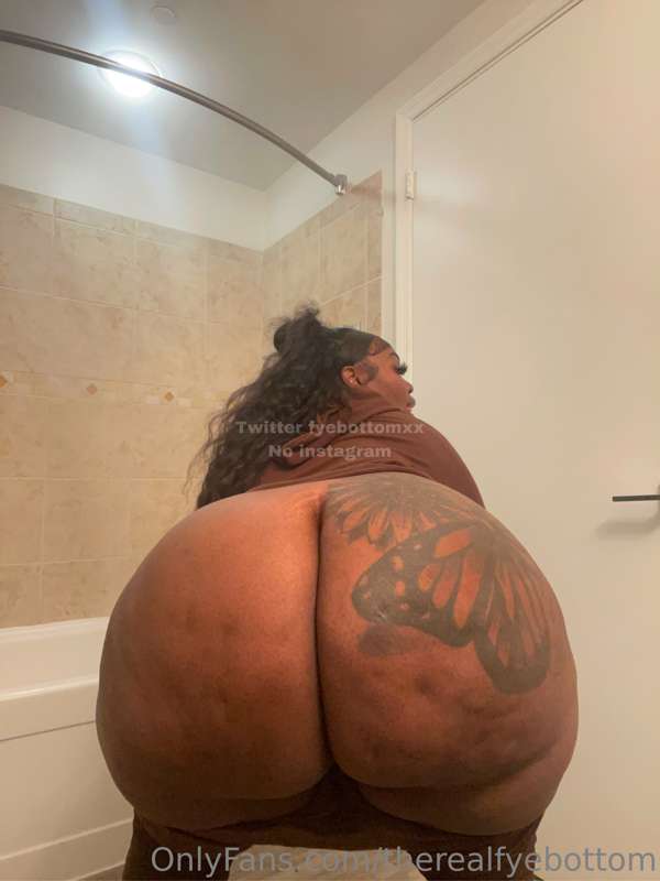 Therealfyebottom - Onlyfans - 26 Dec, 2022