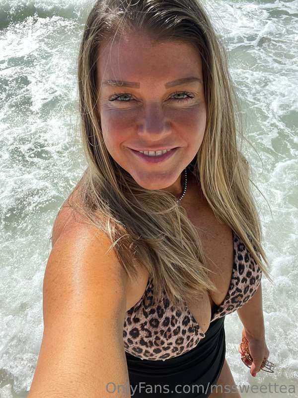Finally feeling better ….. customs will be ready very  soon .. 1